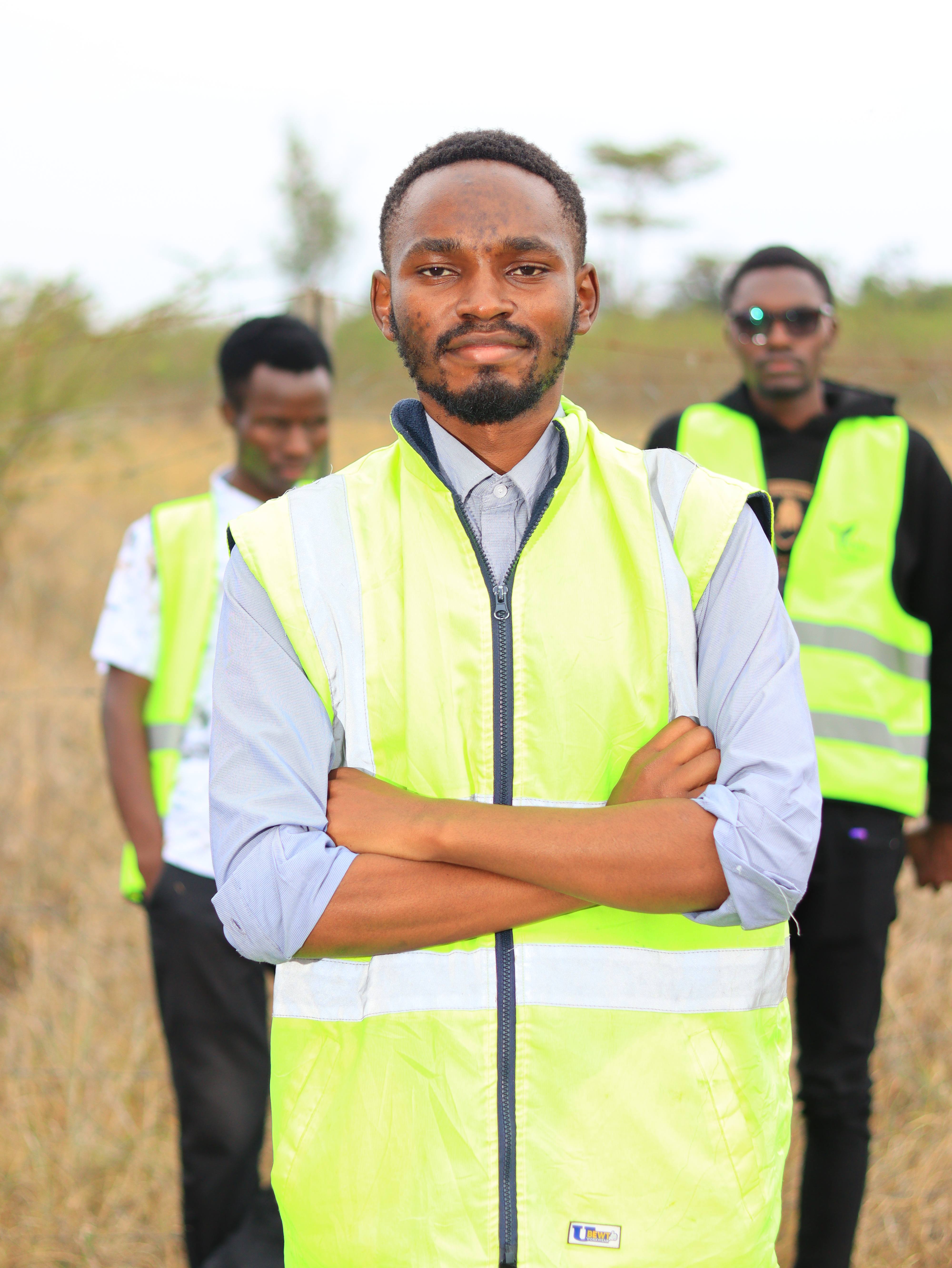 Big Fama team leader in the field